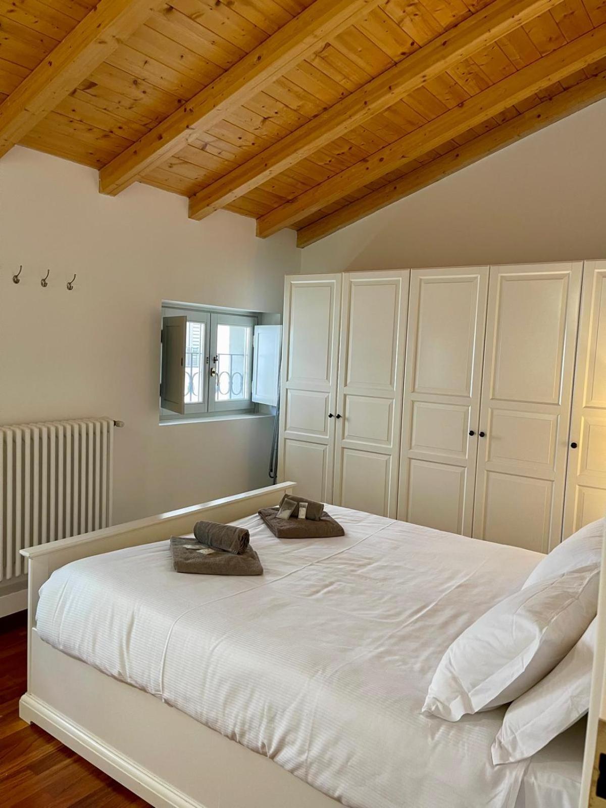 קומו Calicantus Apartments Atena מראה חיצוני תמונה